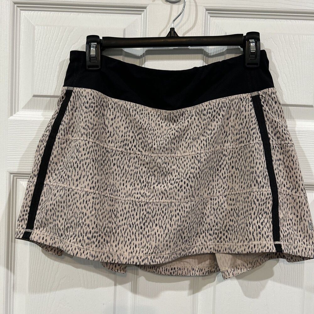 Lululemon Skort Womens 6 Pace Rival II 4 Way Stretch Skirt Dottie Dash